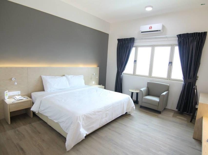 Summit Signature Hotel Batu Pahat Exterior foto